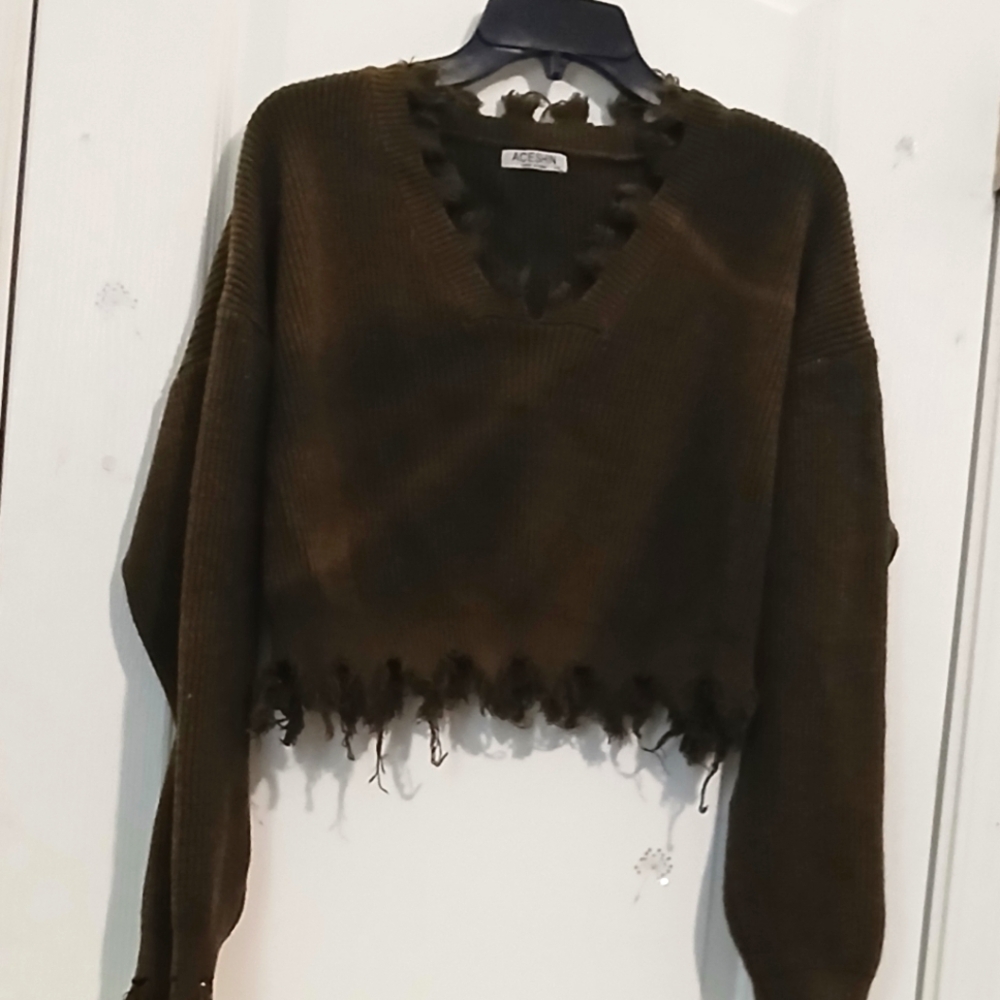 Distressed Brown Crop Sweater - XXL